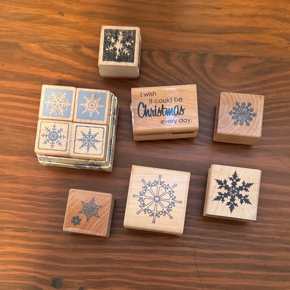 Wooden Christmas Stamp Set with Snowflake Designs